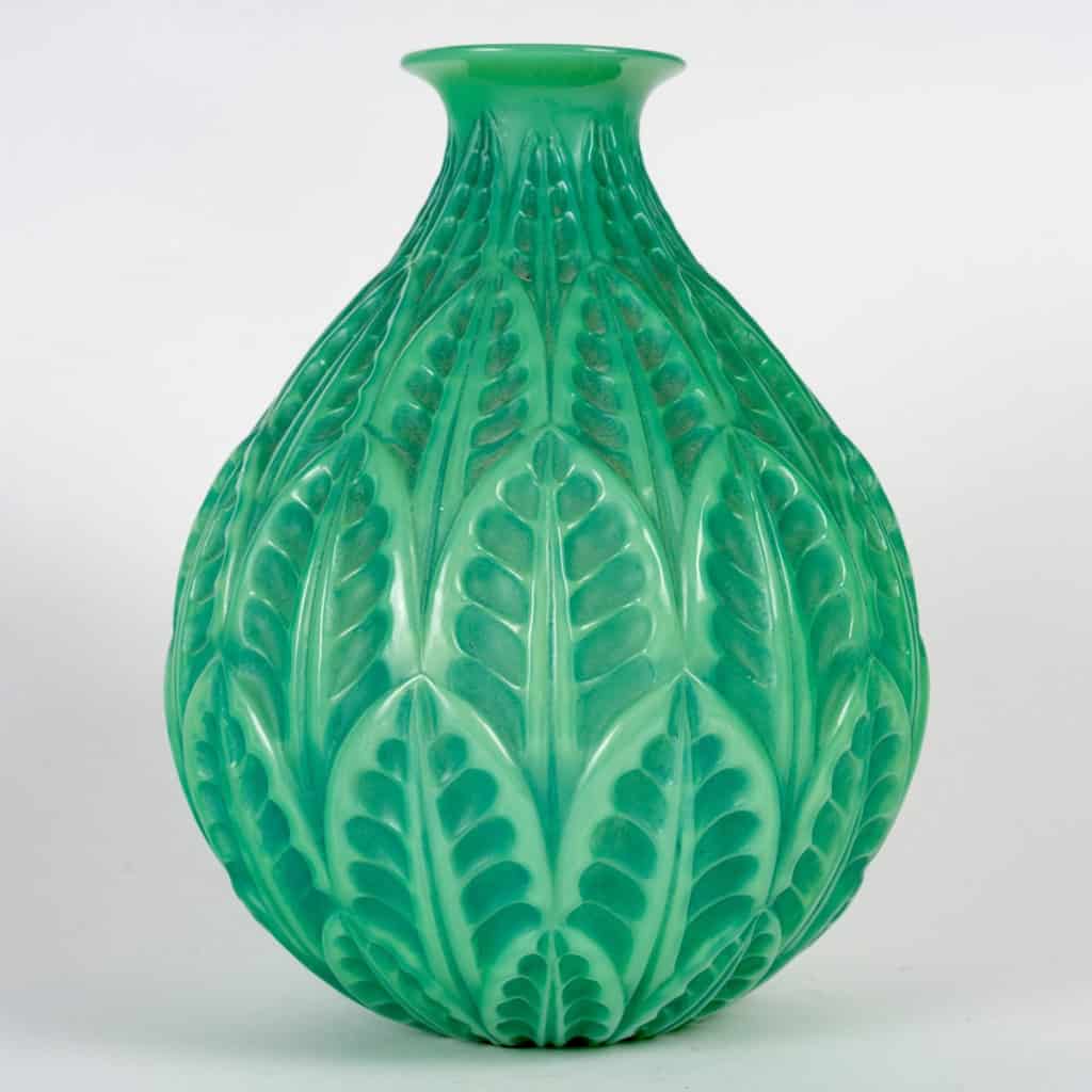 1924 René Lalique – Vase Malesherbes Verre Vert Jade Patiné Vert 3