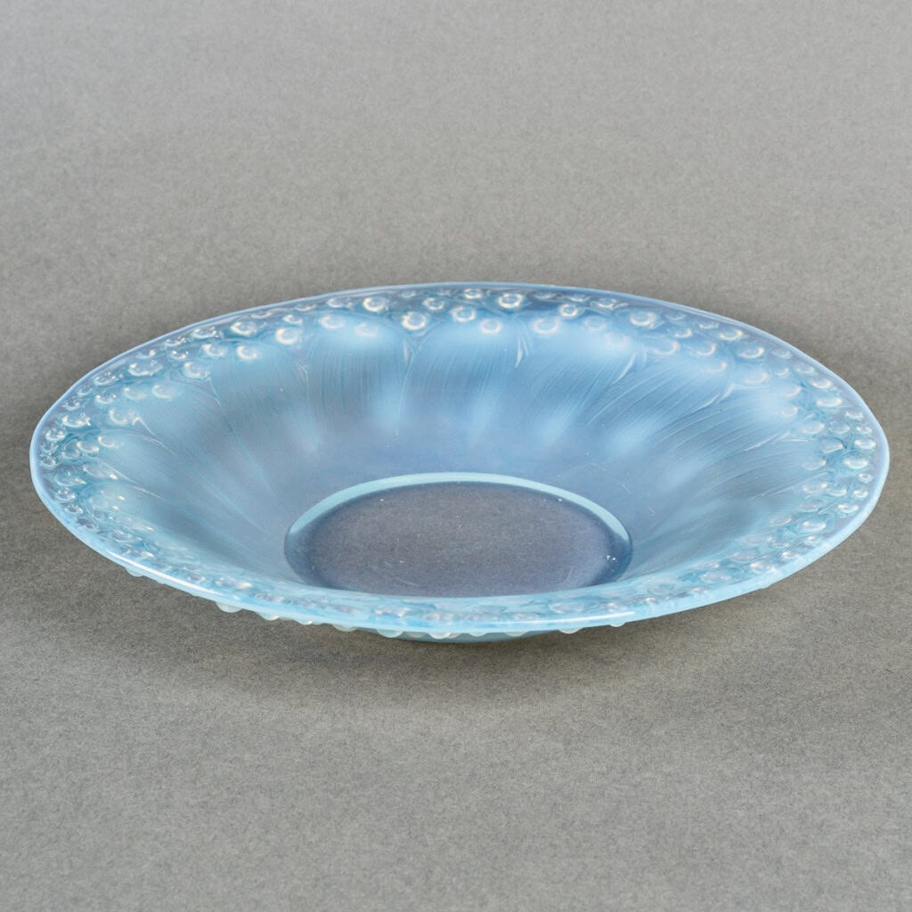 1931 René Lalique – Coupe Muguet Verre Opalescent Patiné Bleu 3