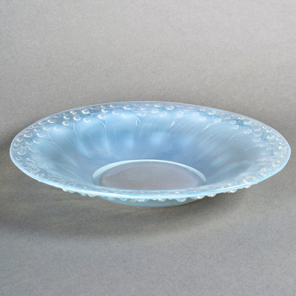 1931 René Lalique – Coupe Muguet Verre Opalescent Patiné Bleu 5