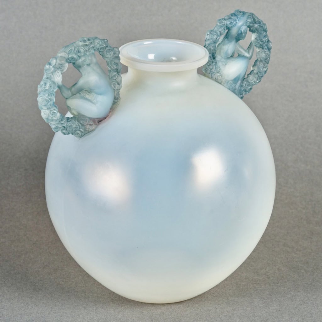 1926 René Lalique – Vase Ronsard Verre Opalescent Patiné Bleu 6