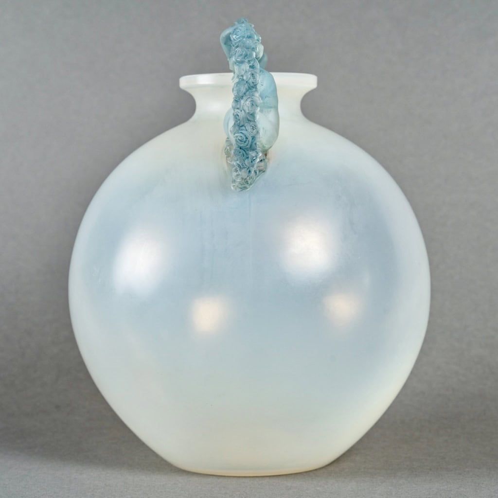 1926 René Lalique – Vase Ronsard Verre Opalescent Patiné Bleu 5