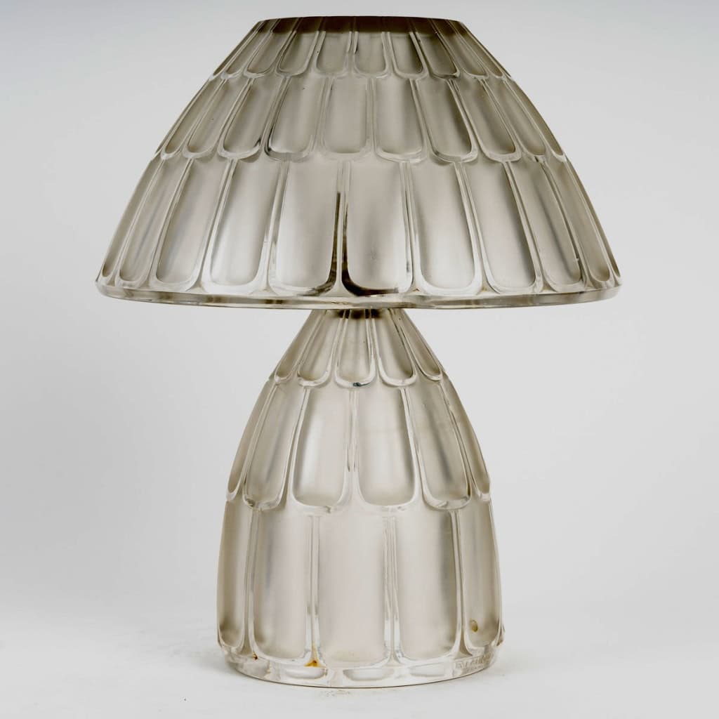 1927 René Lalique – Lampe Art Déco Moderniste Saint Nabor Verre Blanc 3