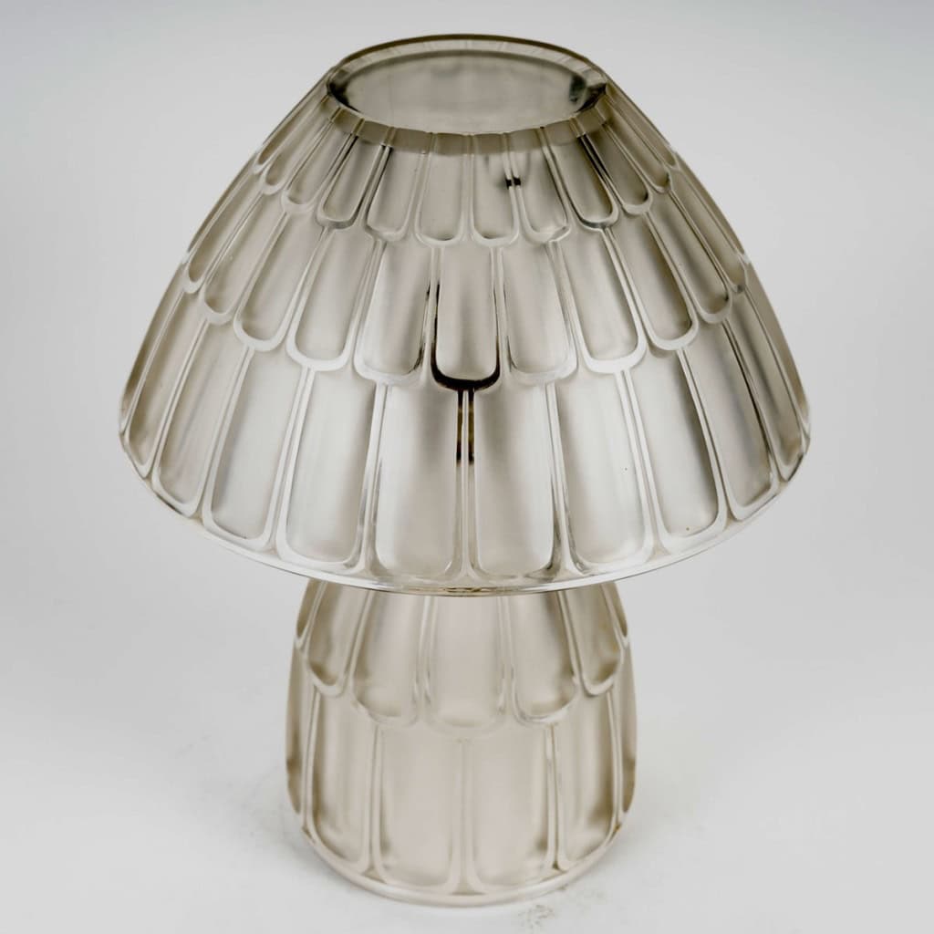 1927 René Lalique – Lampe Art Déco Moderniste Saint Nabor Verre Blanc 5