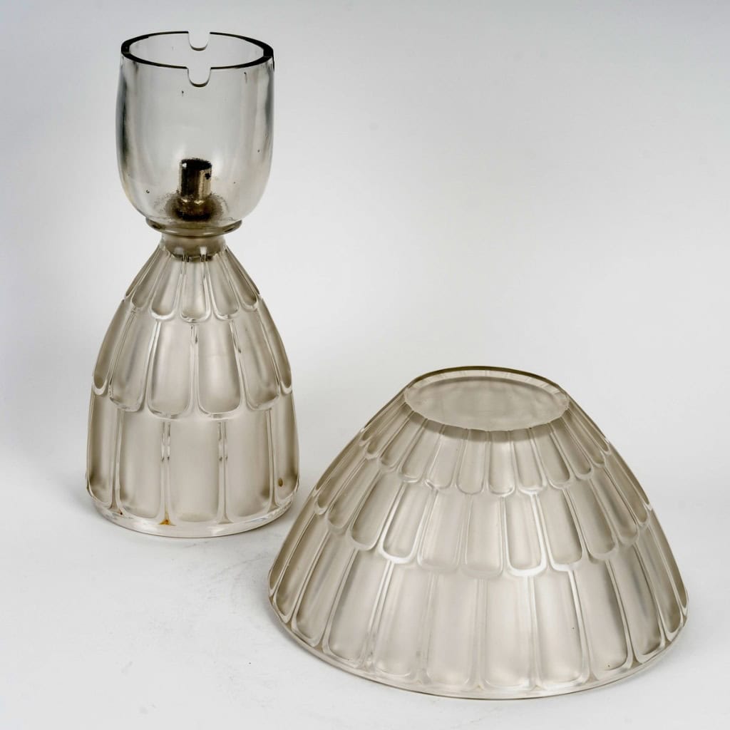 1927 René Lalique – Lampe Art Déco Moderniste Saint Nabor Verre Blanc 7