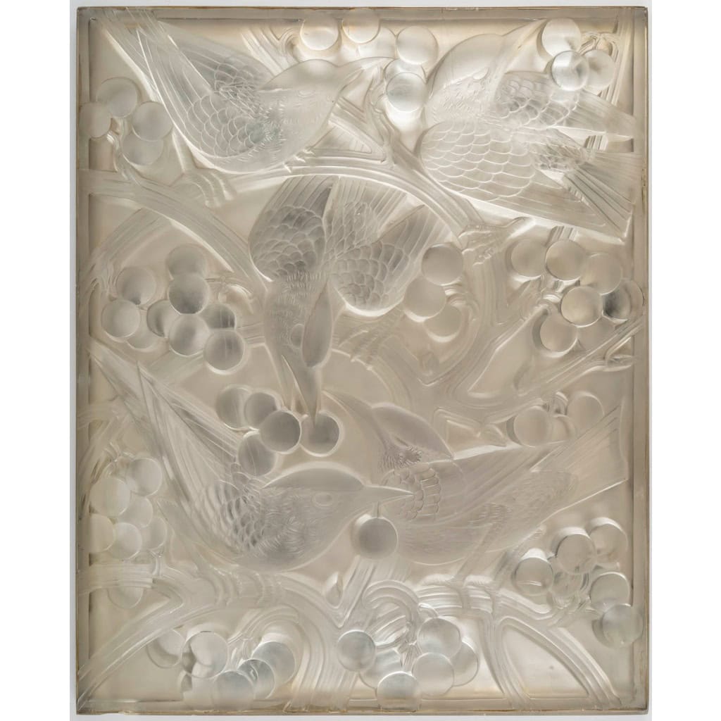 RENE LALIQUE PANNEAU DECORATIF ‘MERLES ET RAISINS’, MODELE CREE en 1928 7