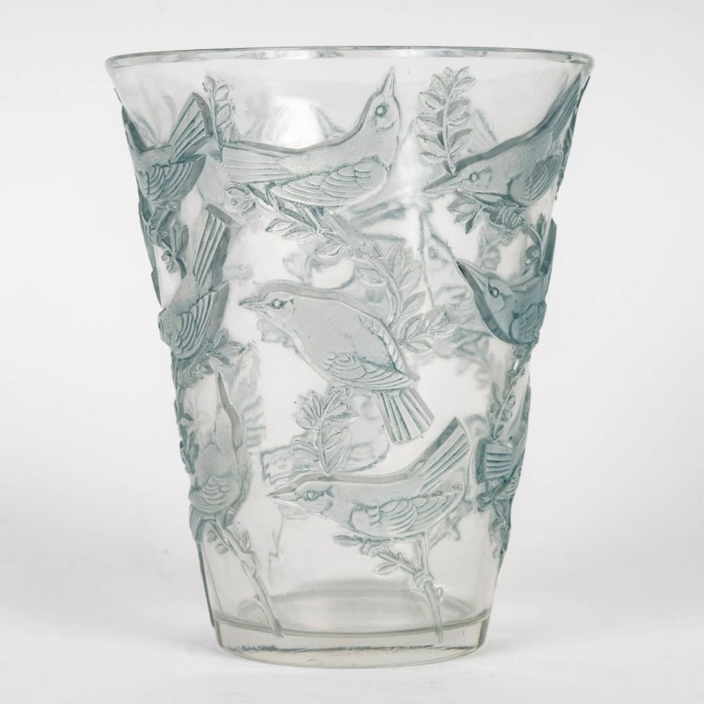 1938 René Lalique – Vase Grives Verre Blanc Patiné Bleu 3