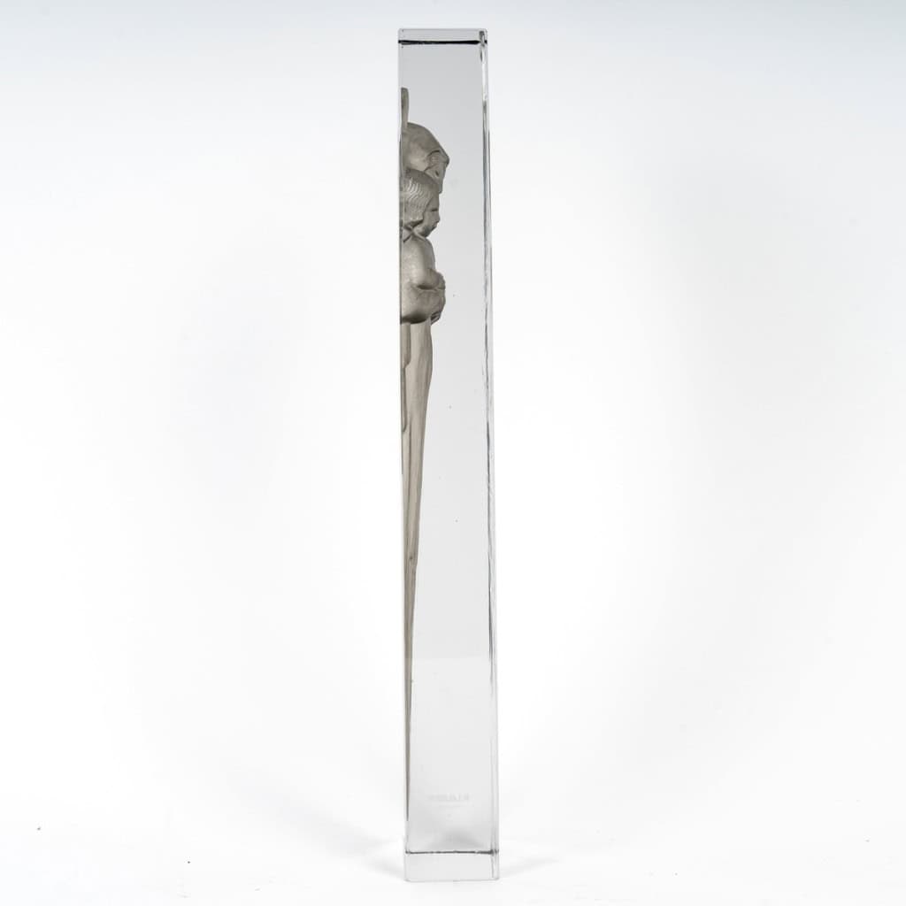 1934 René Lalique – Statuette Vierge A l’Enfant Verre Blanc Patiné Gris 5