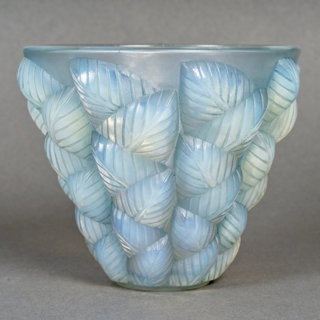 1927 René Lalique – Vase Moissac Verre Opalescent Patiné Bleu 3