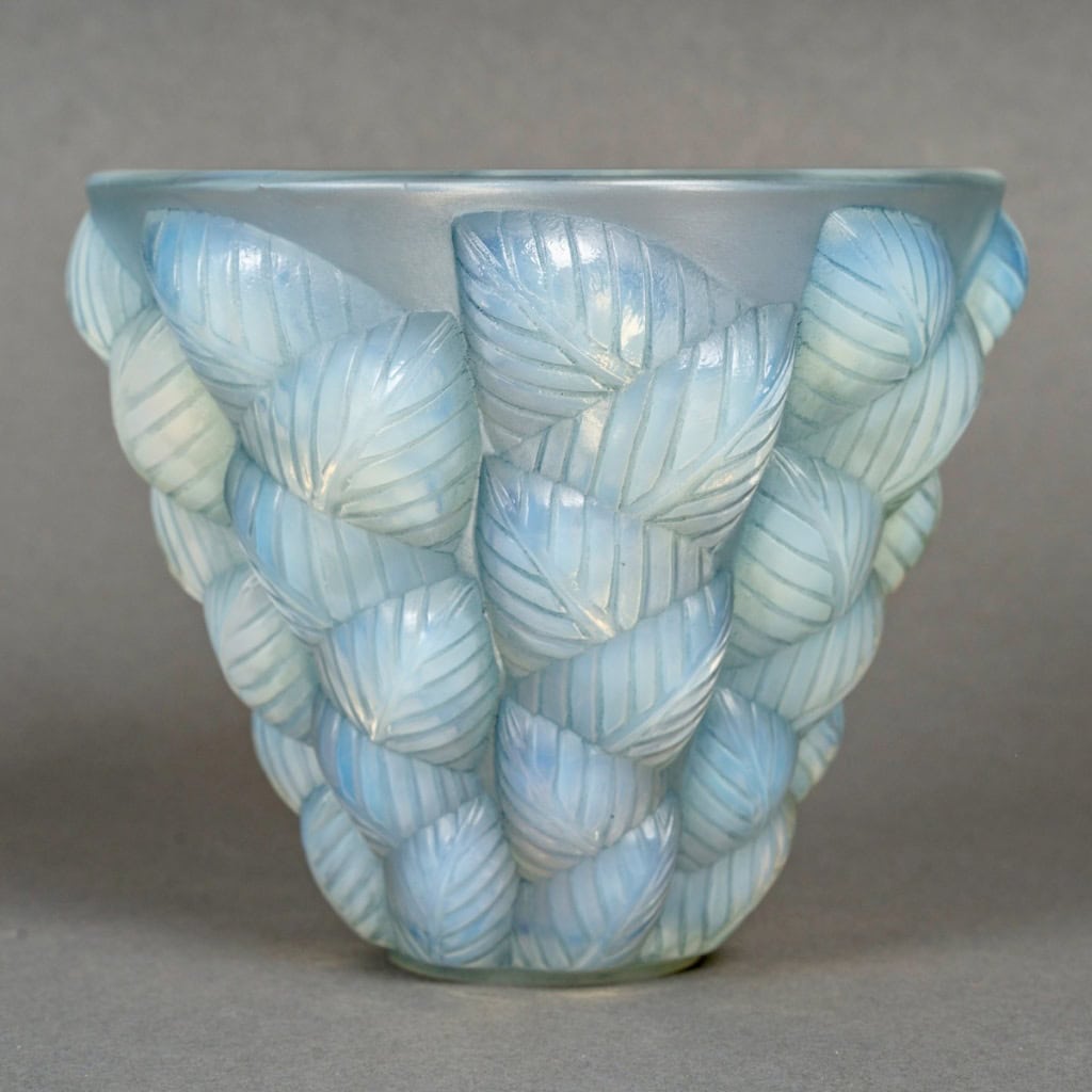 1927 René Lalique – Vase Moissac Verre Opalescent Patiné Bleu 4