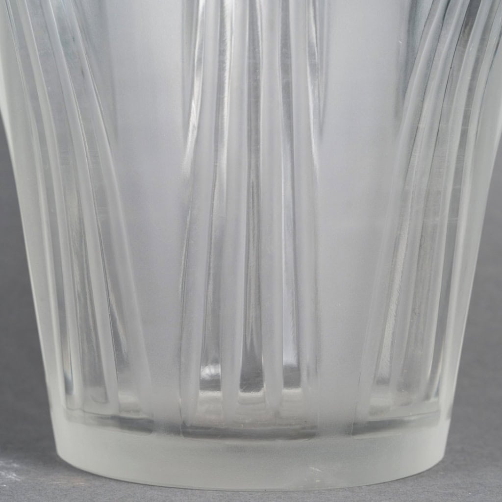 Marc Lalique -1950- Vase « SIRIUS » cristal 4