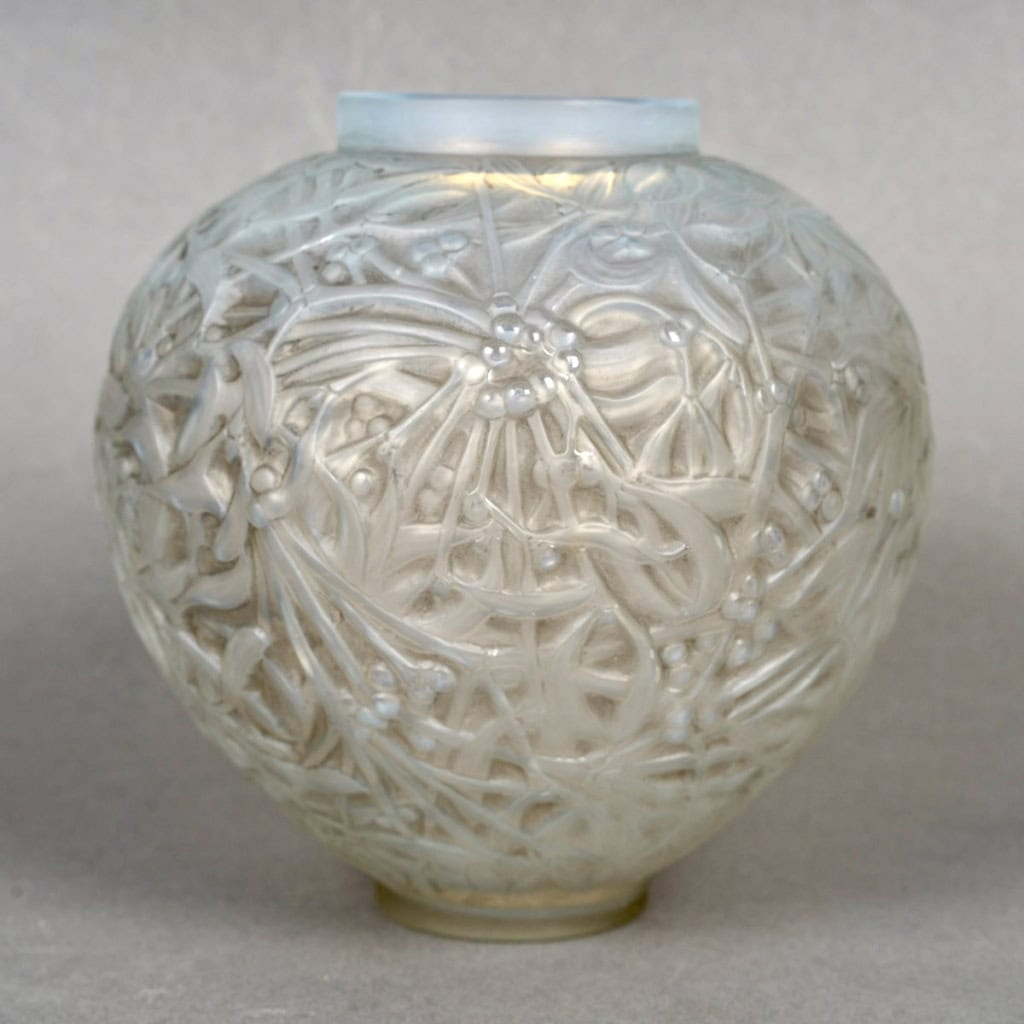 1920 René Lalique – Vase Gui Verre Opalescent Patiné Gris 4