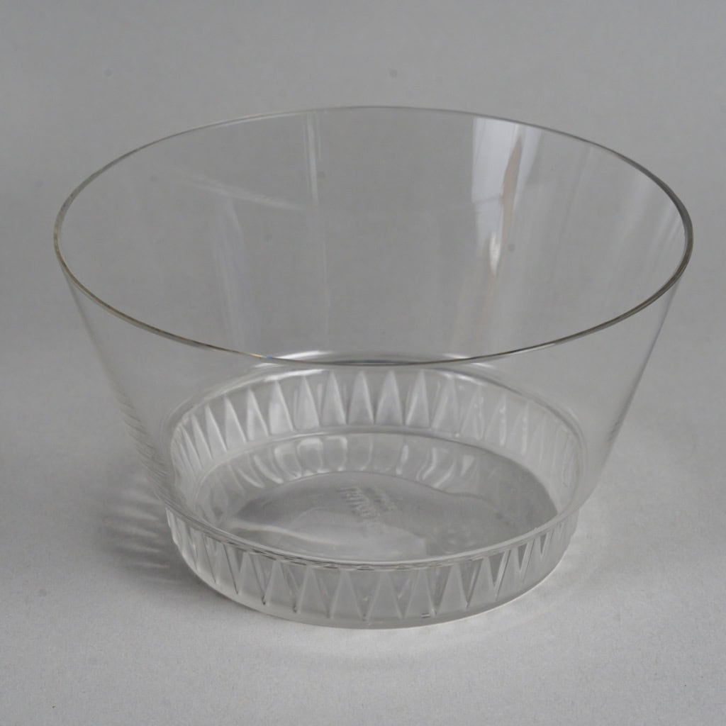 1930 René Lalique – Service Bourgueil Verres, Assiettes Et Bols – 48 Pièces 10