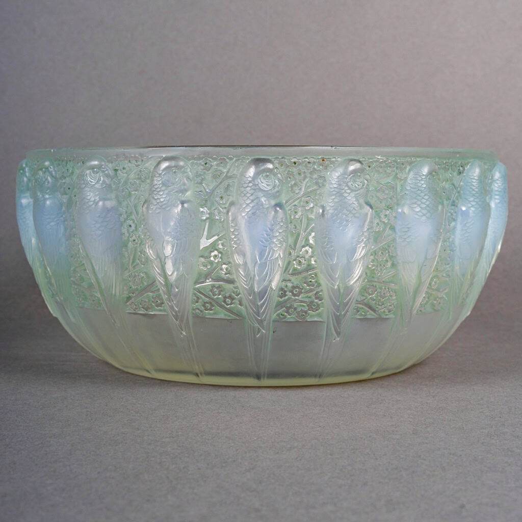 1931 René Lalique – Coupe Perruches Verre Opalescent Patiné Vert 3