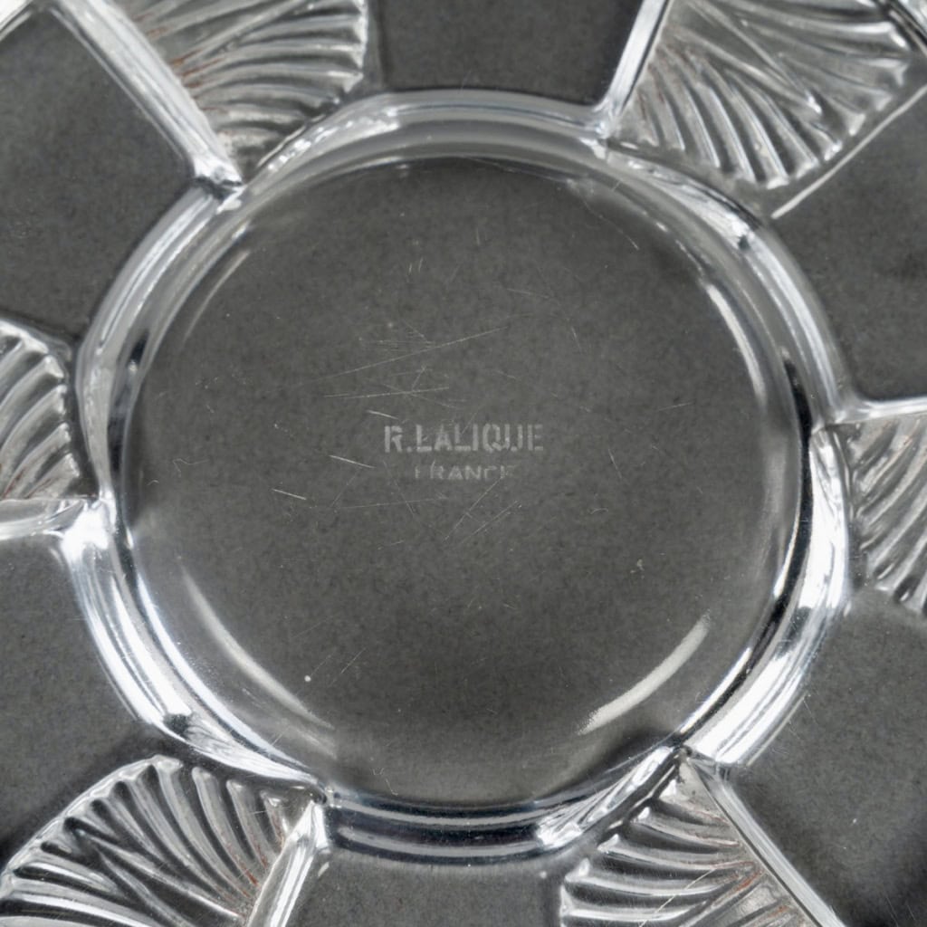 1928 René Lalique – Cendrier Art Déco Cuba Verre Blanc 8