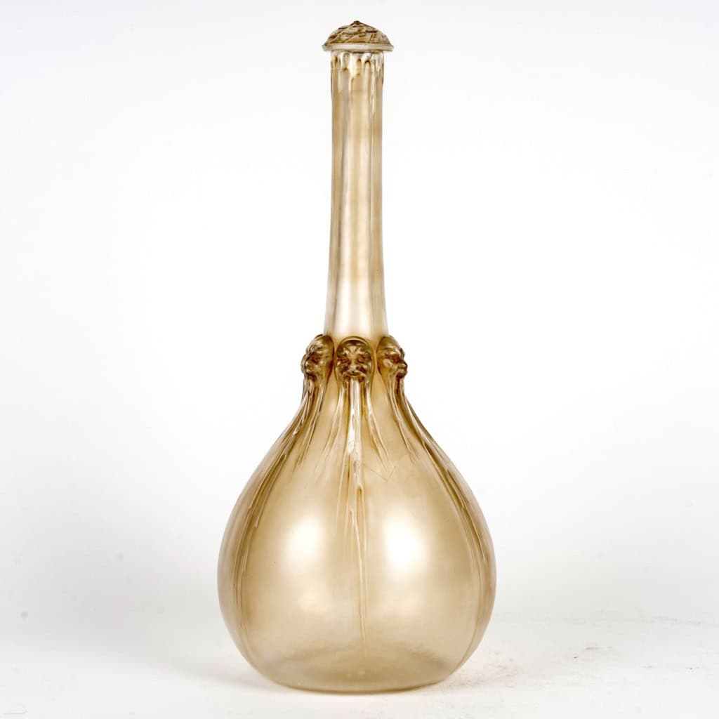 1914 René Lalique – Carafe Art Nouveau Six Têtes Verre Blanc Patiné Sépia 4