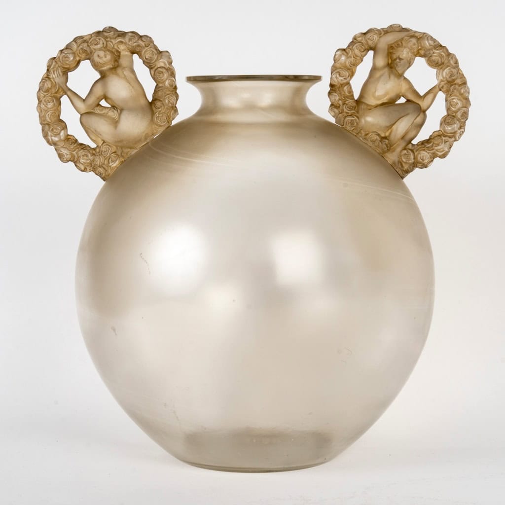 1926 René Lalique – Vase Ronsard Verre Blanc Patiné Sépia 4