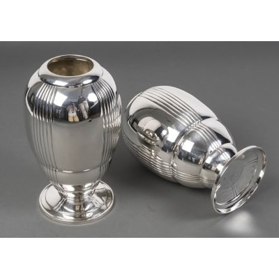 Ravinet d’Enfert – Paire de vases en argent massif Epoque ART DECO