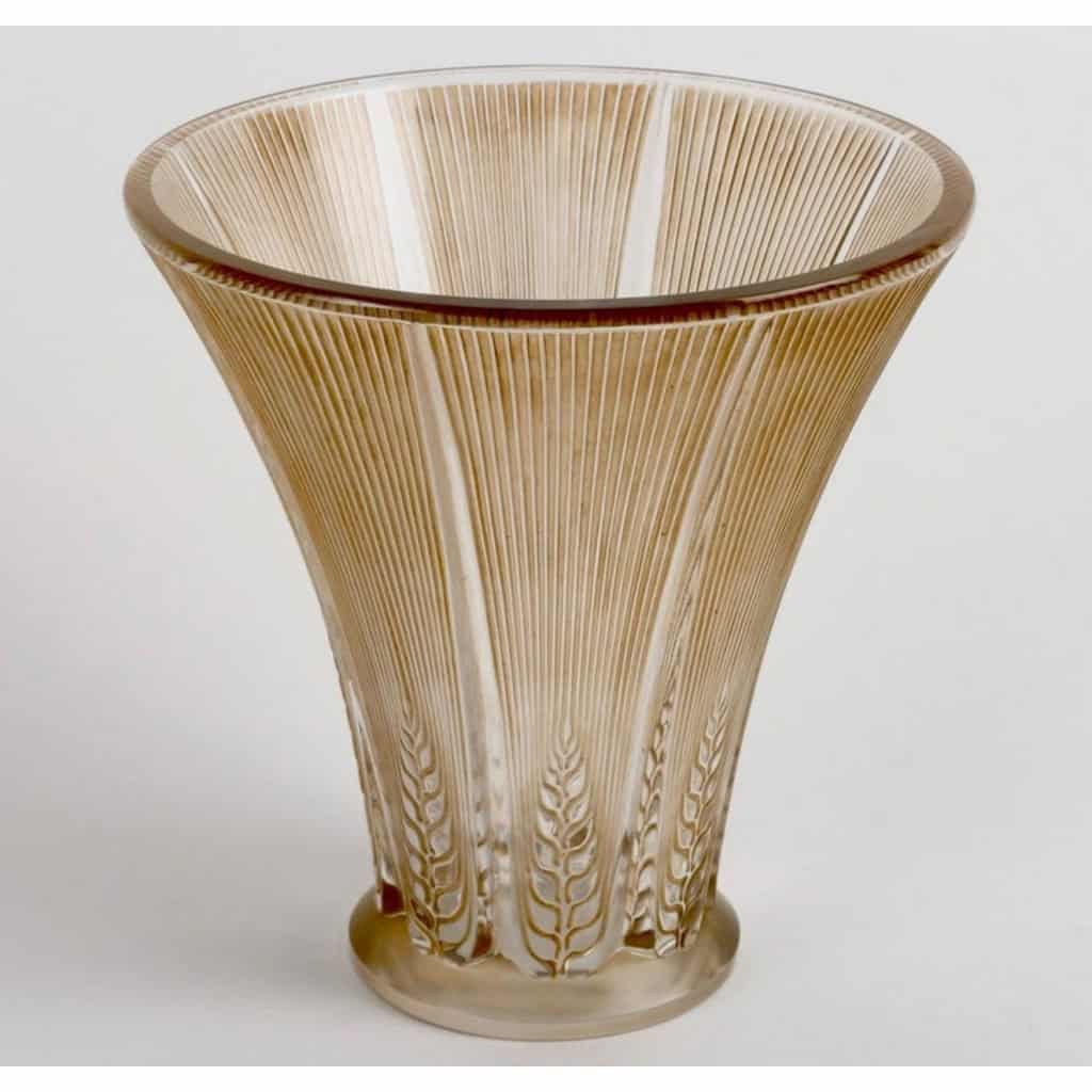 1931 René Lalique – Vase Epis Verre Blanc Patiné Sépia 5