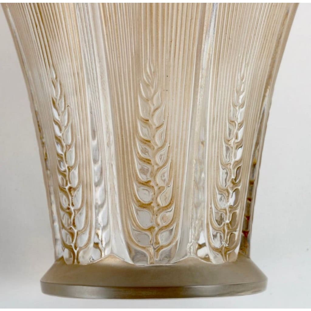 1931 René Lalique – Vase Epis Verre Blanc Patiné Sépia 7