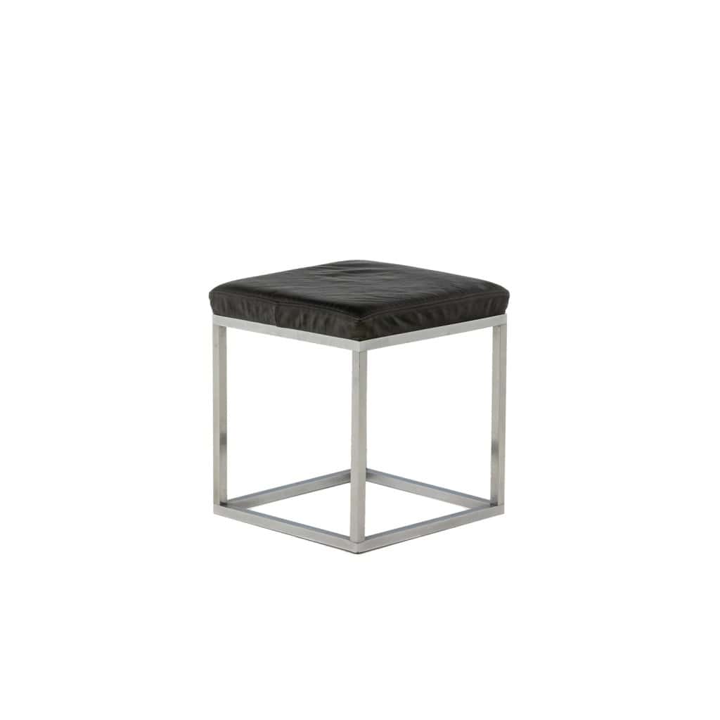 Maison Jansen. Tabouret en aluminium brossé et cuir noir. Années 1970. LS6177171B 3