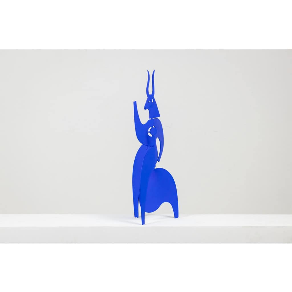 Antonine de Saint Pierre. Sculpture « Tauride » bleue. Contemporain.LS6240489P 5