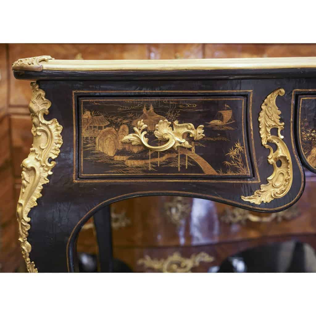 « Bureau Laqué de Style Louis XV. » 3